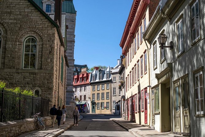 Old Quebec City Food Tour with 10+ Autentic Local Tastings - La Buchette finishes with mushrooms and duck