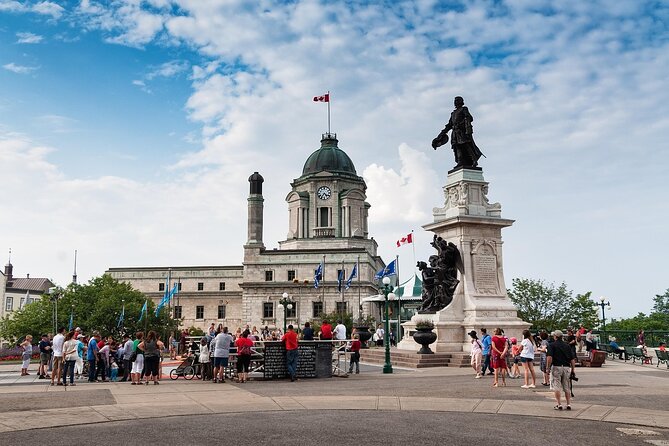 Old Quebec Walking Tour with a Certified Local Guide - Three contrasting landmarks near City Hall