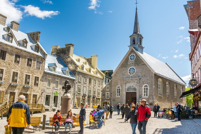 Old Town Quebec Secrets: Private Exploration Game and Tour - The Ursulines and Montcalms final resting place