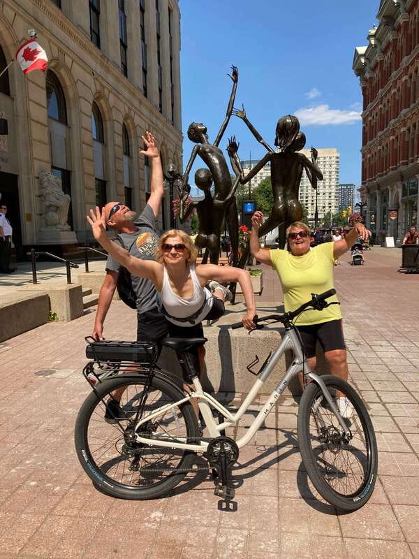 Ottawa: 2 or 3.5-Hour Guided Bike Tour with a Local Guide - Why Ottawa Works So Well by Bicycle