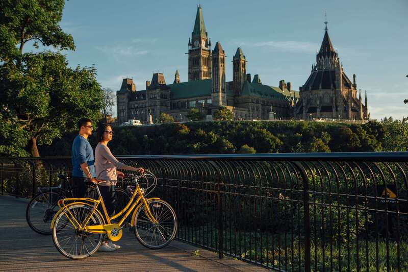 Ottawa: 4-Hour Bike Rental - Dow’s Lake and the Dominion Arboretum
