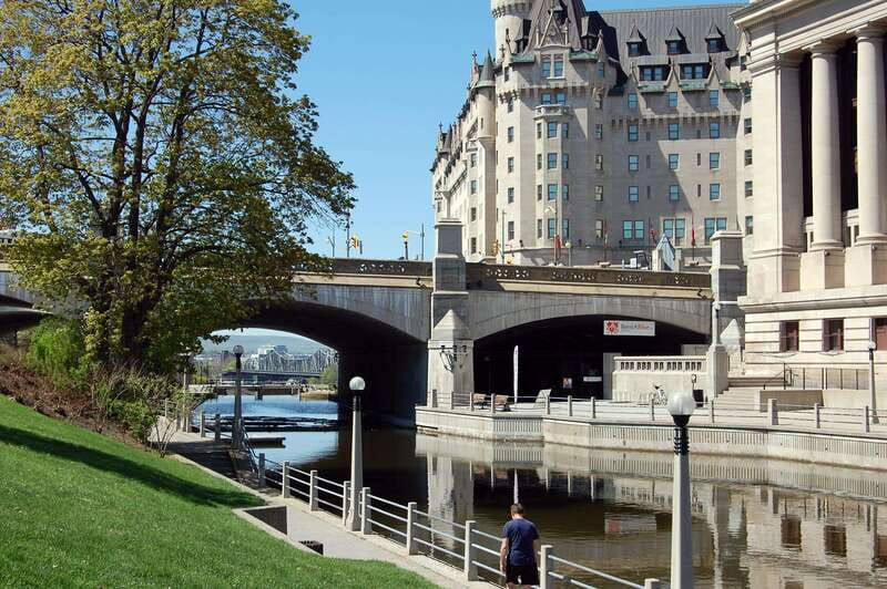 Ottawa: 4-Hour Bike Rental - Bikes, e-bikes, and the extra cost