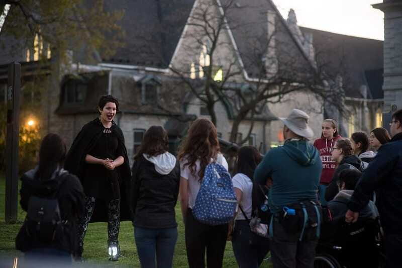 Ottawa: Haunted Night Walking Tour - A gentle fright, not a haunted-house show