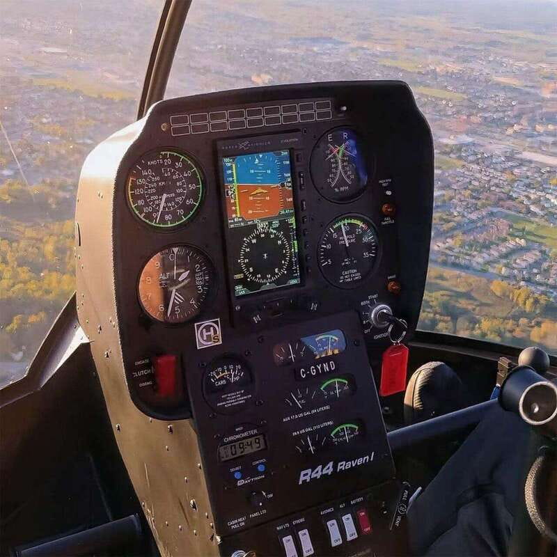 Ottawa: Helicopter Ride with Live Commentary - Who will enjoy this flight most?