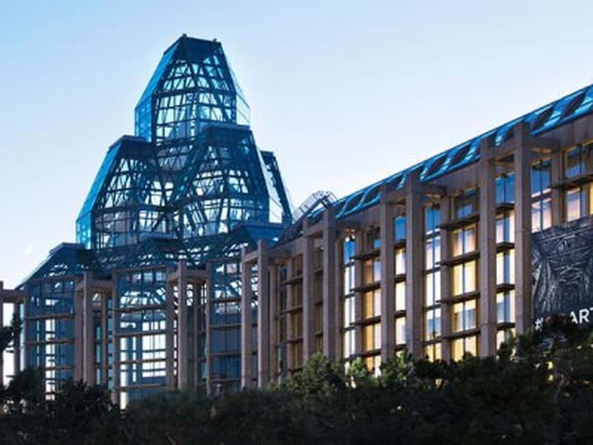 Ottawa: National Gallery of Canada Admission - Make room for international and modern works