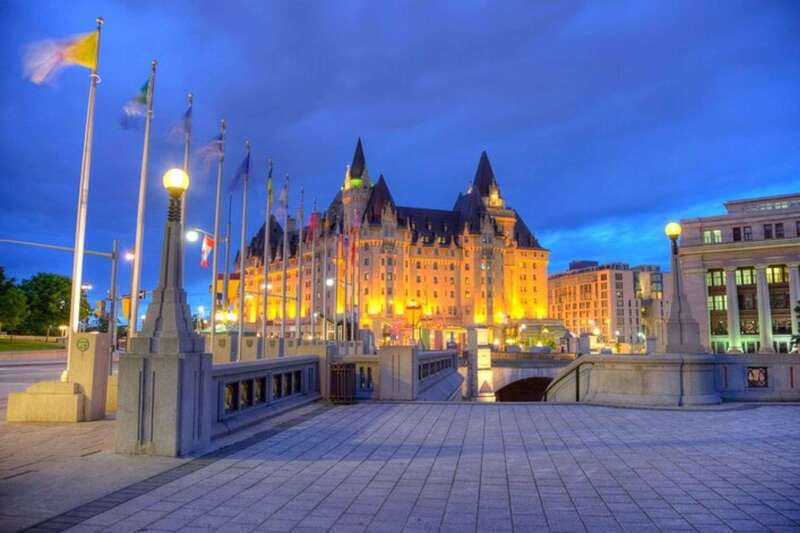 Ottawa: Private Custom Tour with a Local Guide - Why a private guide helps in Ottawa