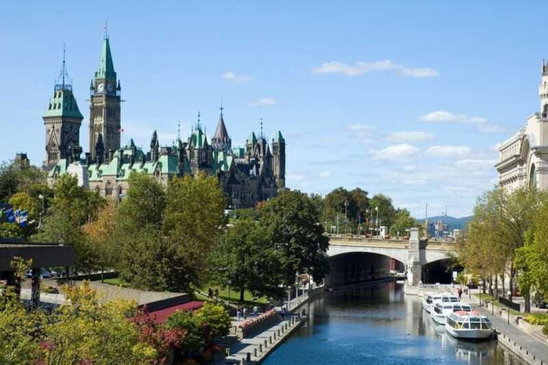 Ottawa: Private Custom Tour with a Local Guide - Museums, tickets, and extra planning