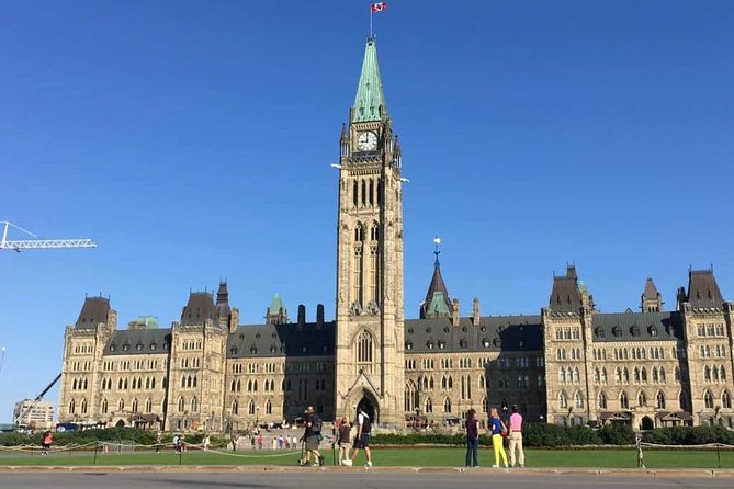 Ottawa Private Day Tour from Montreal - From Montreal to Ottawa by private vehicle
