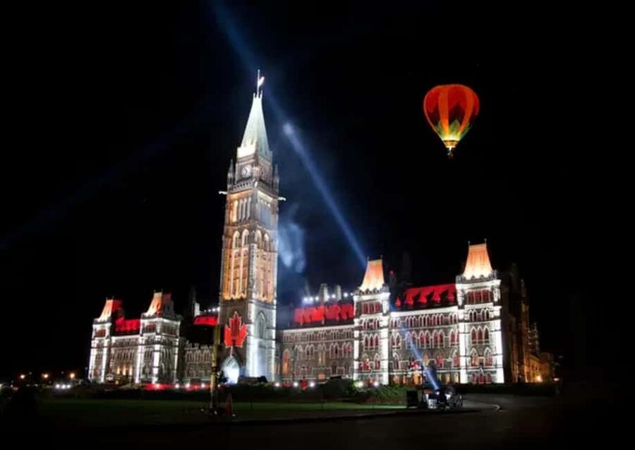 Ottawa: Small Group Night Tour With River Cruise - Why this short Ottawa tour works well