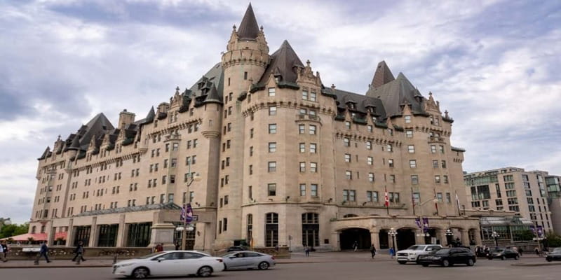 Ottawa: Small-Group Walking Tour with Boat Cruise - Is $72 a fair price?