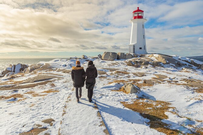 Peggy’s Cove Adventure and Halifax City Public Tour - Who will enjoy this tour most?