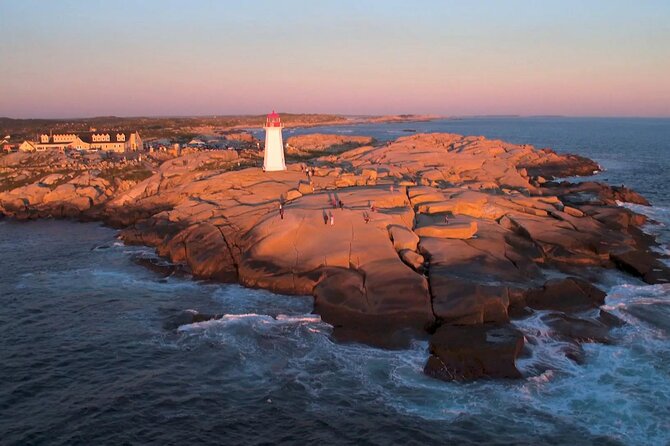Peggy's Cove and Lunenburg Tour (small group) - Comfort, group size, and road time