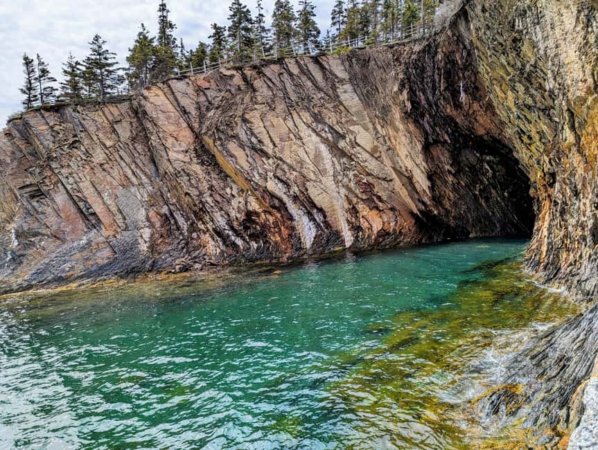Peggy’s Cove, Lunenburg & 2 Hidden Gems – Full Day Tour - An early start from Halifax keeps the day moving