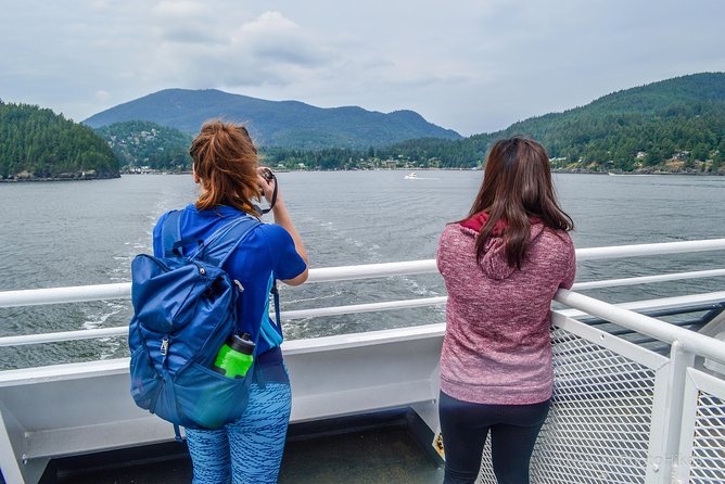 Photography, Hiking & Ferry to Bowen Island - Why Bowen Island makes a fine half-day escape