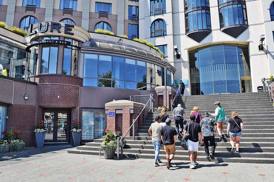 Pickle Pub Crawl: Ferry Rides and Appetizers - The second water taxi: the highlight for many people