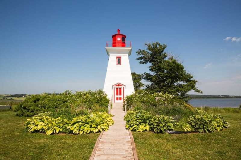 Prince Edward Island: Guided Tour with Anne of Green Gables - Green Gables is the main event