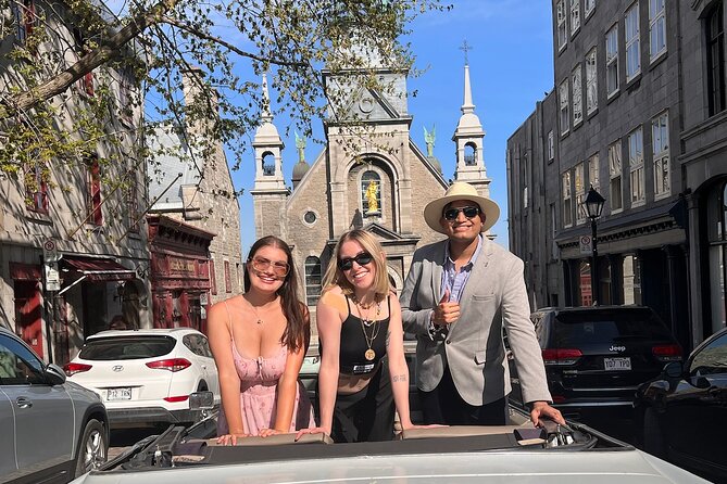 PRIVATE 2-Hour tour of Montréal in Convertible Cadillac + Murals - Le Plateau Mont-Royal and the St-Laurent murals