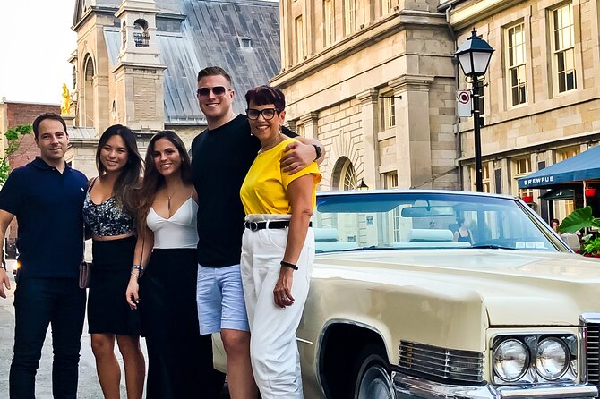 PRIVATE 2-Hour tour of Montréal in Convertible Cadillac + Murals - Notre-Dame Basilica and Place Jacques-Cartier