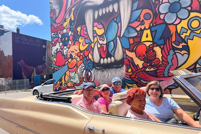 PRIVATE 3-hour COMPLETE tour of Montréal in convertible Cadillac - Montréal’s famous outdoor staircases