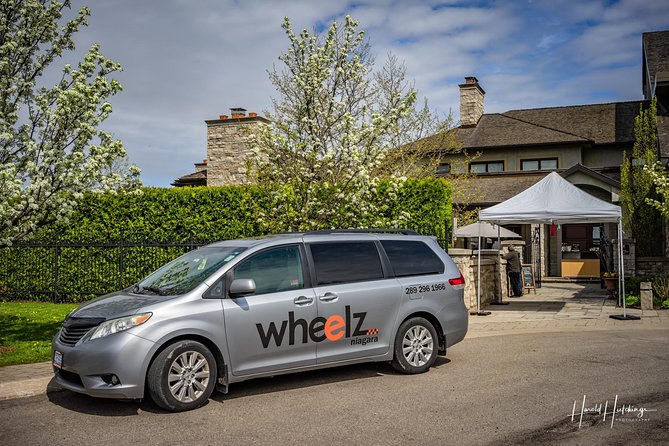 Private Customizable Niagara Day Trip/Wine Tour from Toronto - Why the private format matters