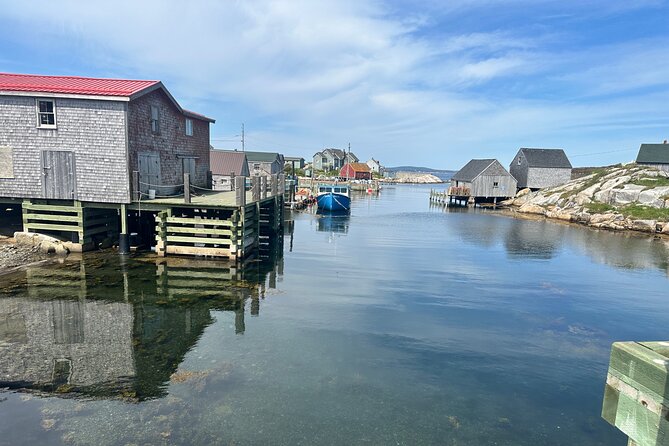 Private Guided Tour: Peggy’s Cove, Mahone Bay, Lunenburg & Ovens - Ovens Natural Park and the sea caves