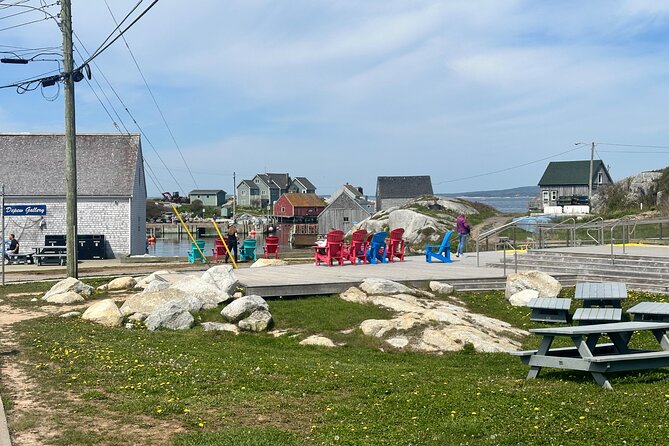 Private Guided Tour: Peggy’s Cove, Mahone Bay, Lunenburg & Ovens - Four stops, and a lot of road