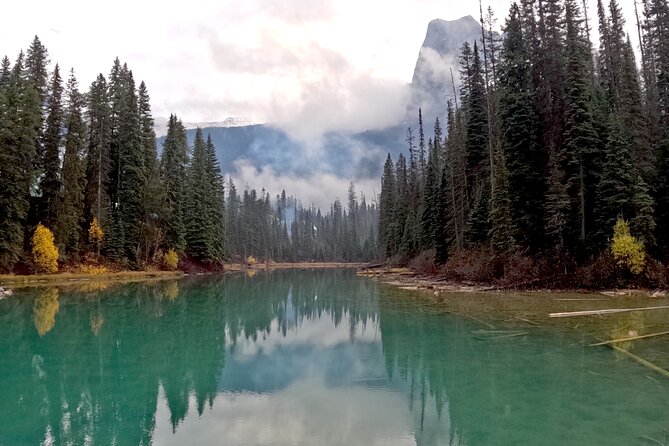 Private Guided Tour to Banff Lake Louise|Moraine|Icefields &More! - Johnston Canyon offers the day’s main walk