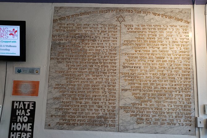 Private Jewish Walking Tours in Toronto - What the private format adds at $41.16