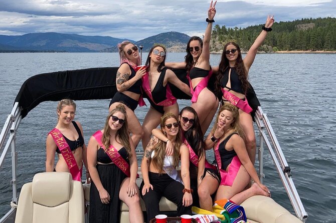 Private Luxury Captained 3-Hour Pontoon Boat Cruise (2-11 Guests) - The captain can make or break the experience