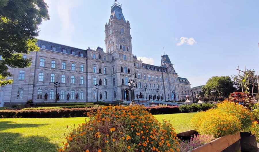 Private Québec City walking tour with Lenny. - Lenny’s guiding style and local suggestions