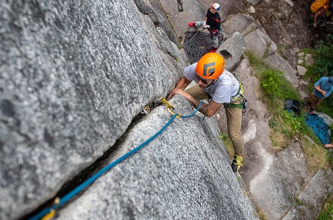 Private Squamish Rock Climbing - From easy routes to demanding granite