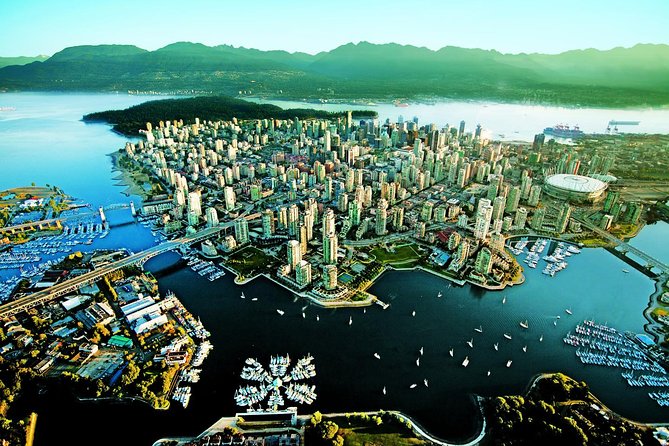 Private Tour: Vancouver Sightseeing - Chinatown and Gastown: Old Vancouver with a Modern Edge