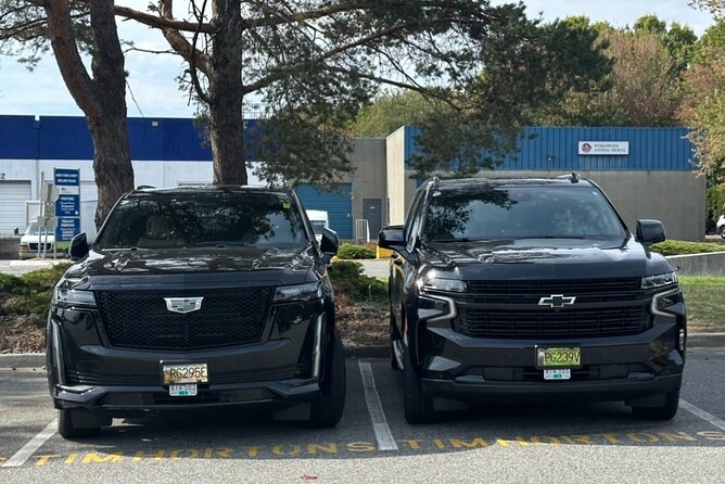Private Transfer From Vancouver Airport to Vancouver Downtown - The human touch: luggage help and local suggestions