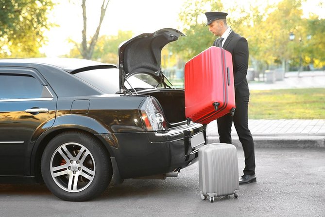 Private Transfer from Vancouver Airport (YVR) - Price And Value For Different Group Sizes