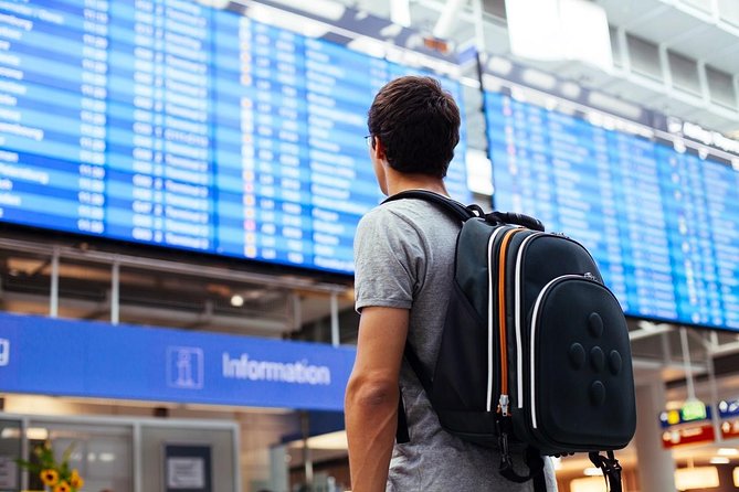 Private Transfer from Vancouver Airport (YVR) - Luggage, Baby Seats, And Mobility Needs