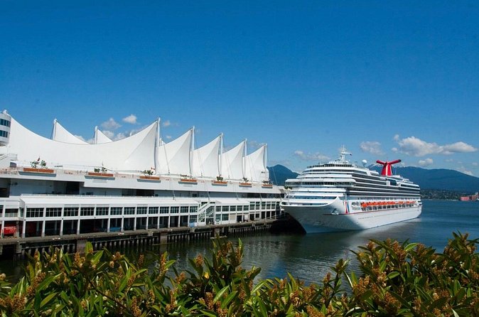 Private Transfer from Vancouver Hotel OR Port to Airport. - A quiet ride can be a real luxury