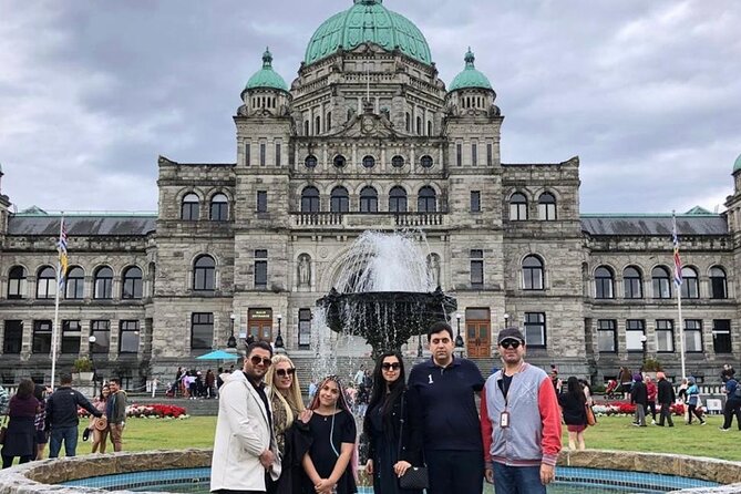 Private Vancouver to Victoria and Butchart Gardens with luggage - Butchart Gardens in 70 minutes