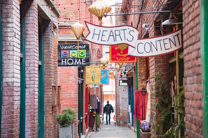 Private | Victoria City Highlights Walking Tour - Government Street and the Fraser River Gold Rush