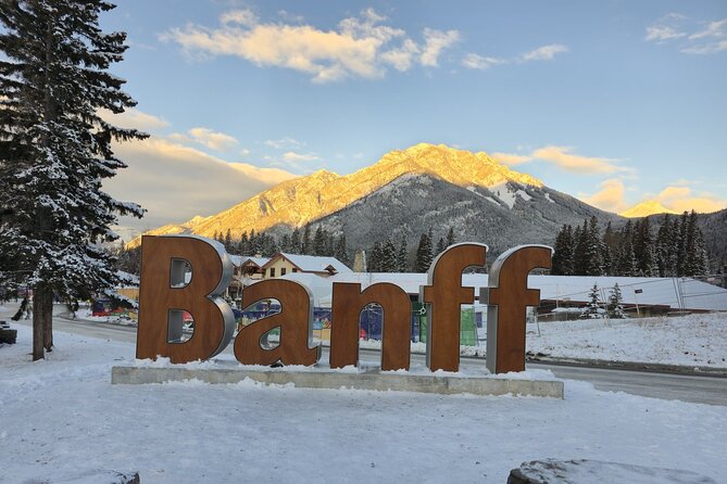Private VIP Tour in Lake Louise, Moraine and Hidden Gems - Samson Mall and the practical middle of the day