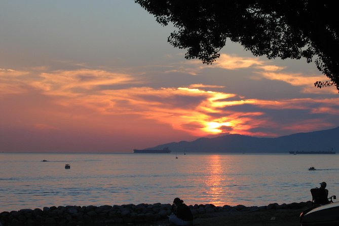 Private-VIP- Vancouver City Tour, SUV - Markets and photo stops without a stopwatch