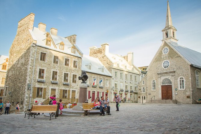 Private Walking Tour of Old Quebec with Funicular - How much history will you hear?