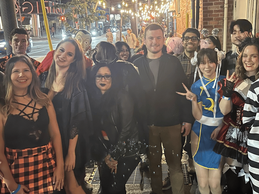 Pub Crawl Toronto - What to bring and who can join