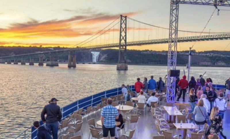 Québec City: 2-Hour Cocktail & DJ Evening Cruise - Should You Book the Québec City DJ Cruise?