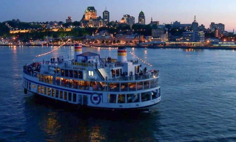 Québec City: 2-Hour Cocktail & DJ Evening Cruise - Québec City After Dark From the Water