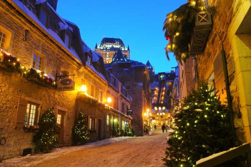 Quebec City: Christmas Magic Walking Tour in Old Quebec - Who should book this walk?