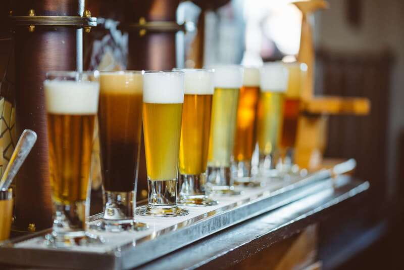 Quebec City: Craft Brewery and Beer Tasting Tour - Finishing at La Korrigane