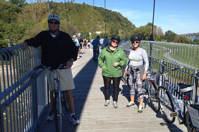 Quebec City: Electric Bike Tour - Entering Old Quebec by Bike