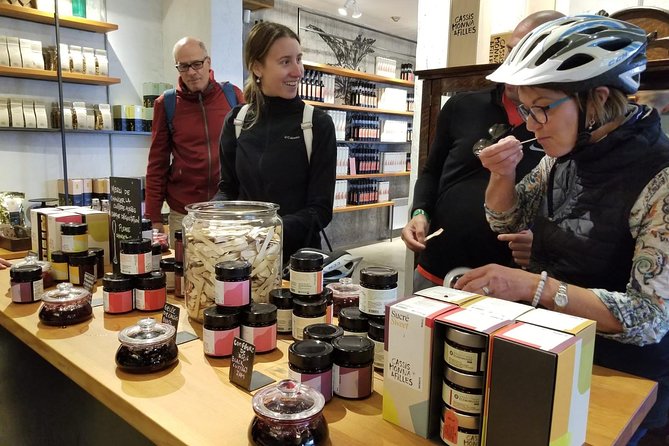 Quebec City - Guided E-Bike Tour & Tastings - Ile d'Orléans - The final toast at La Barberie