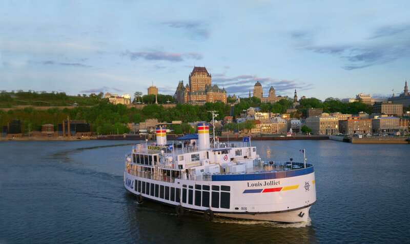Québec City: Guided Sightseeing River Cruise - Leaving Old Québec with Château Frontenac above you