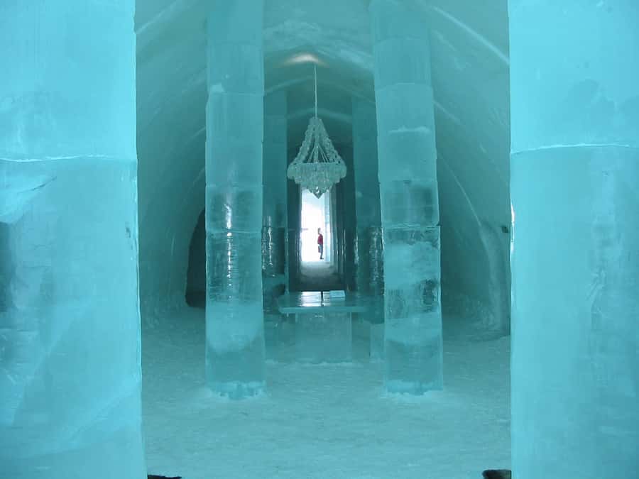 Quebec City Guided Tour with Ice Hotel Visit - The Latin Quarter and Quebec’s French character